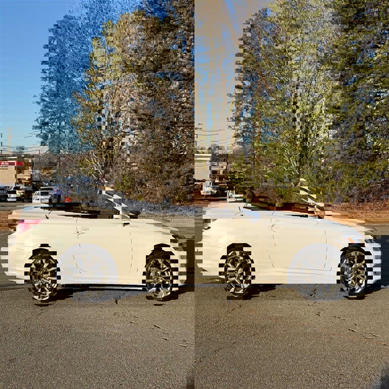 Used 2014 Lexus IS 250C w/ Luxury Package image 6