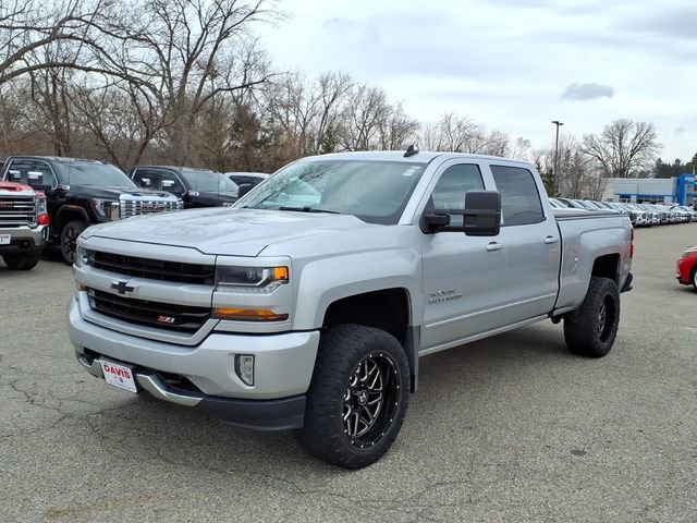 Used 2017 Chevrolet Silverado 1500 LT w/ True North Edition AWD/4WD image 8