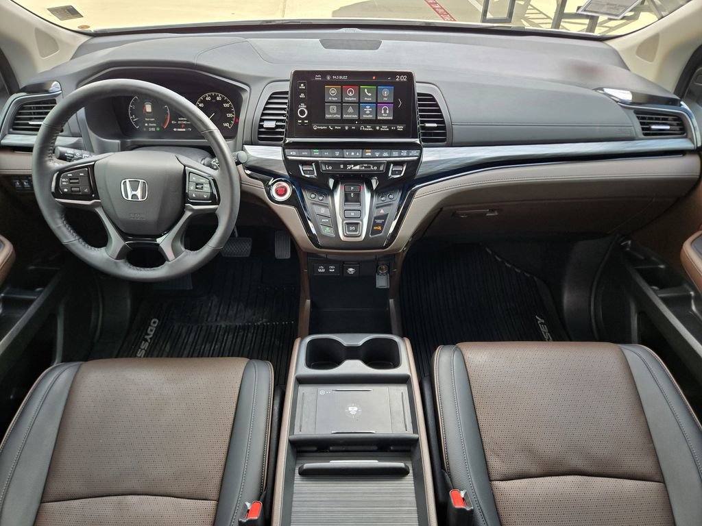 Certified 2025 Honda Odyssey Elite image 16