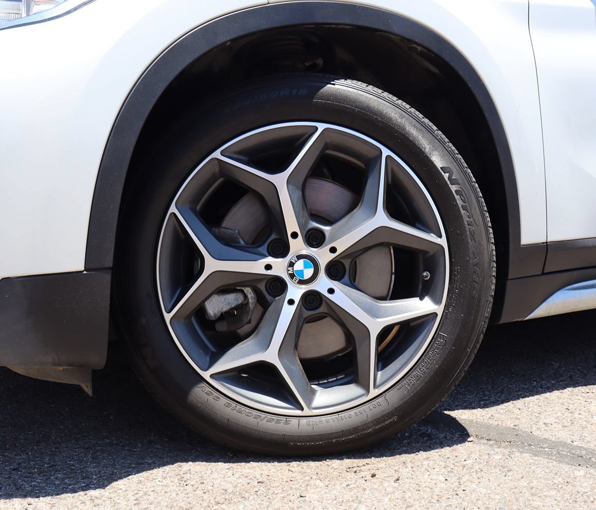 Used 2019 BMW X1 xDrive28i w/ Convenience Package AWD/4WD image 5
