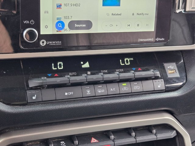 Used 2023 Toyota Tundra SR5 w/ SR5 Premium Package AWD/4WD image 28