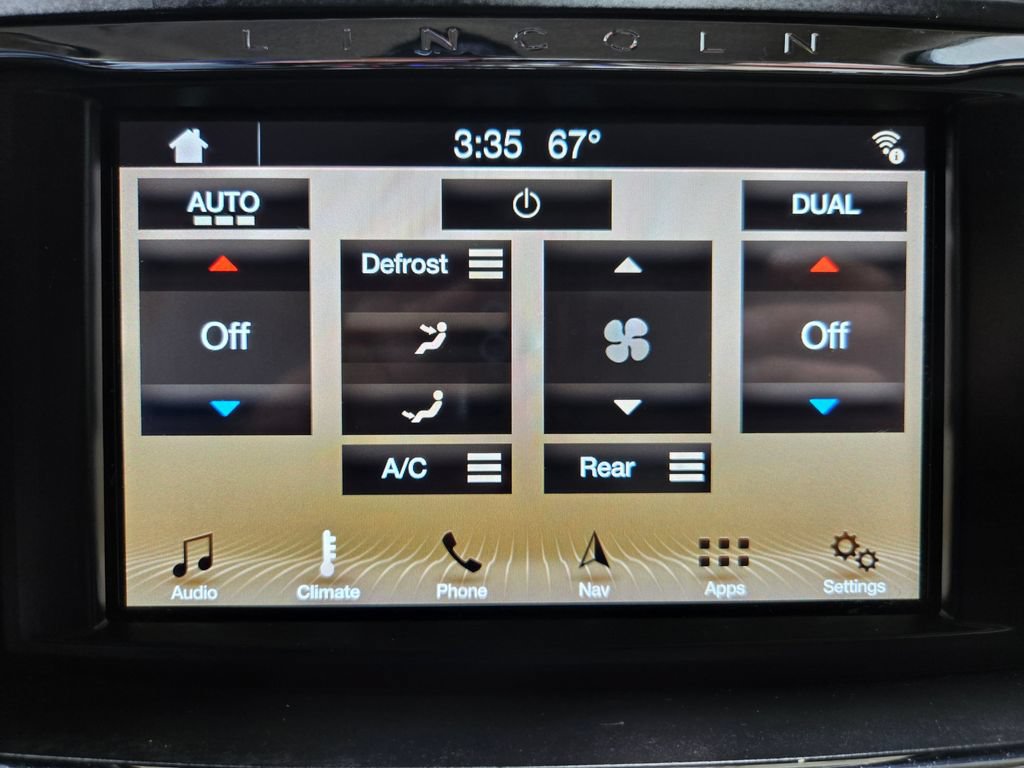 Used 2017 Lincoln Continental Reserve w/ Climate Package AWD/4WD image 23
