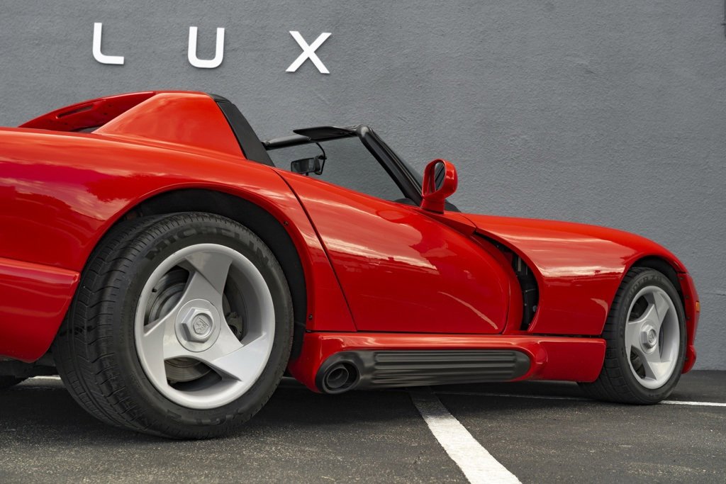 Used 1993 Dodge Viper RT/10 image 53