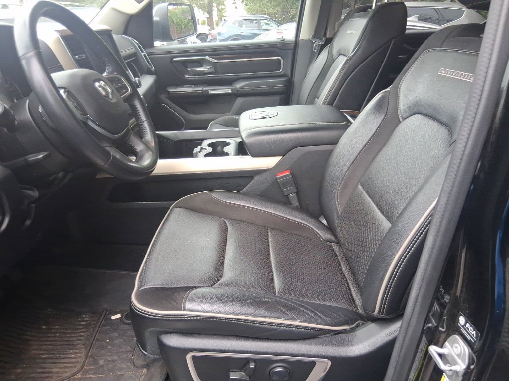 Used 2022 RAM 1500 Laramie AWD/4WD image 14