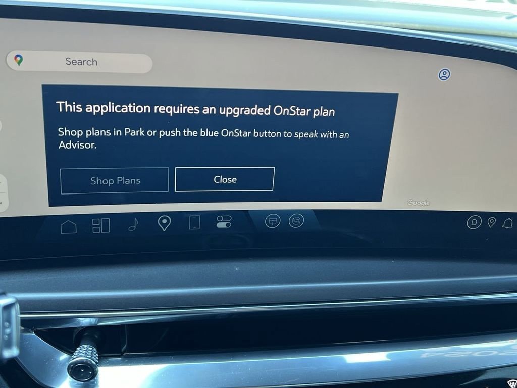Certified 2024 Cadillac Lyriq Tech RWD image 18