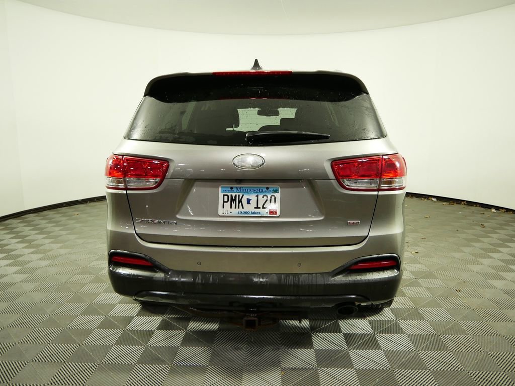 Certified 2017 Kia Sorento LX w/ LX Convenience Package image 7