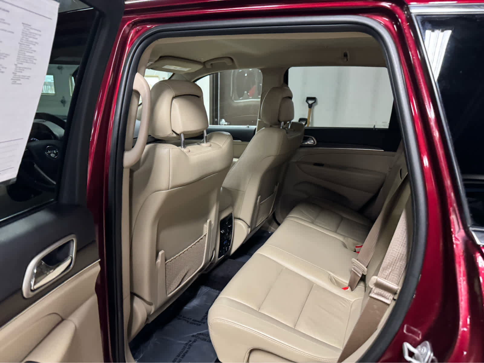 Used 2017 Jeep Grand Cherokee Limited w/ Trailer Tow Group IV image 14