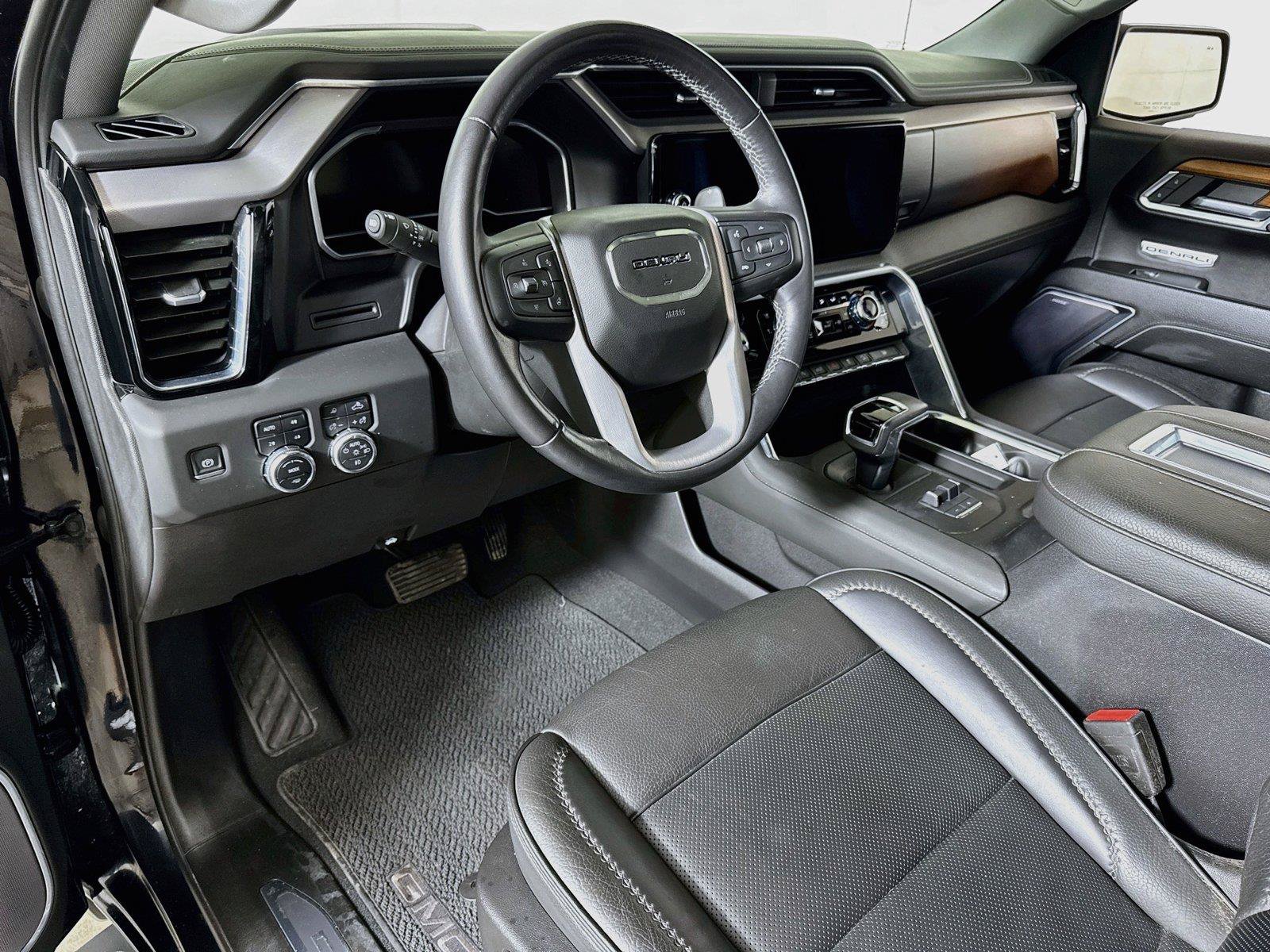 Used 2022 GMC Sierra 1500 Denali AWD/4WD image 7