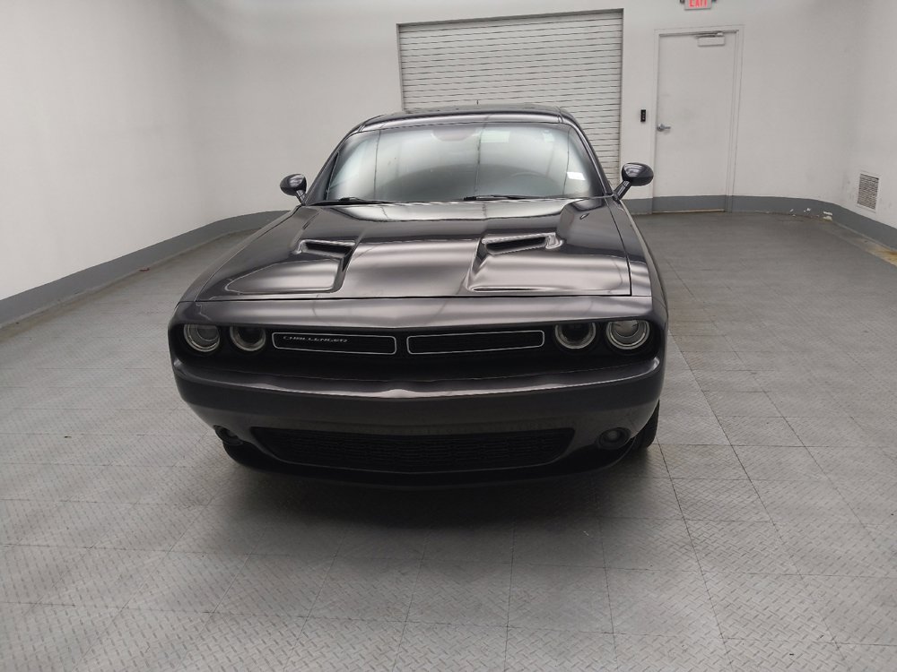 Used 2015 Dodge Challenger SXT Plus image 15
