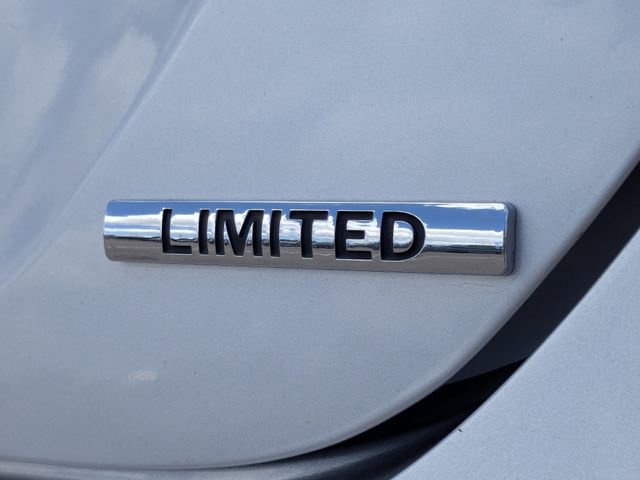 Used 2013 Hyundai Sonata Limited w/ Panoramic Sunroof Pkg FWD image 14