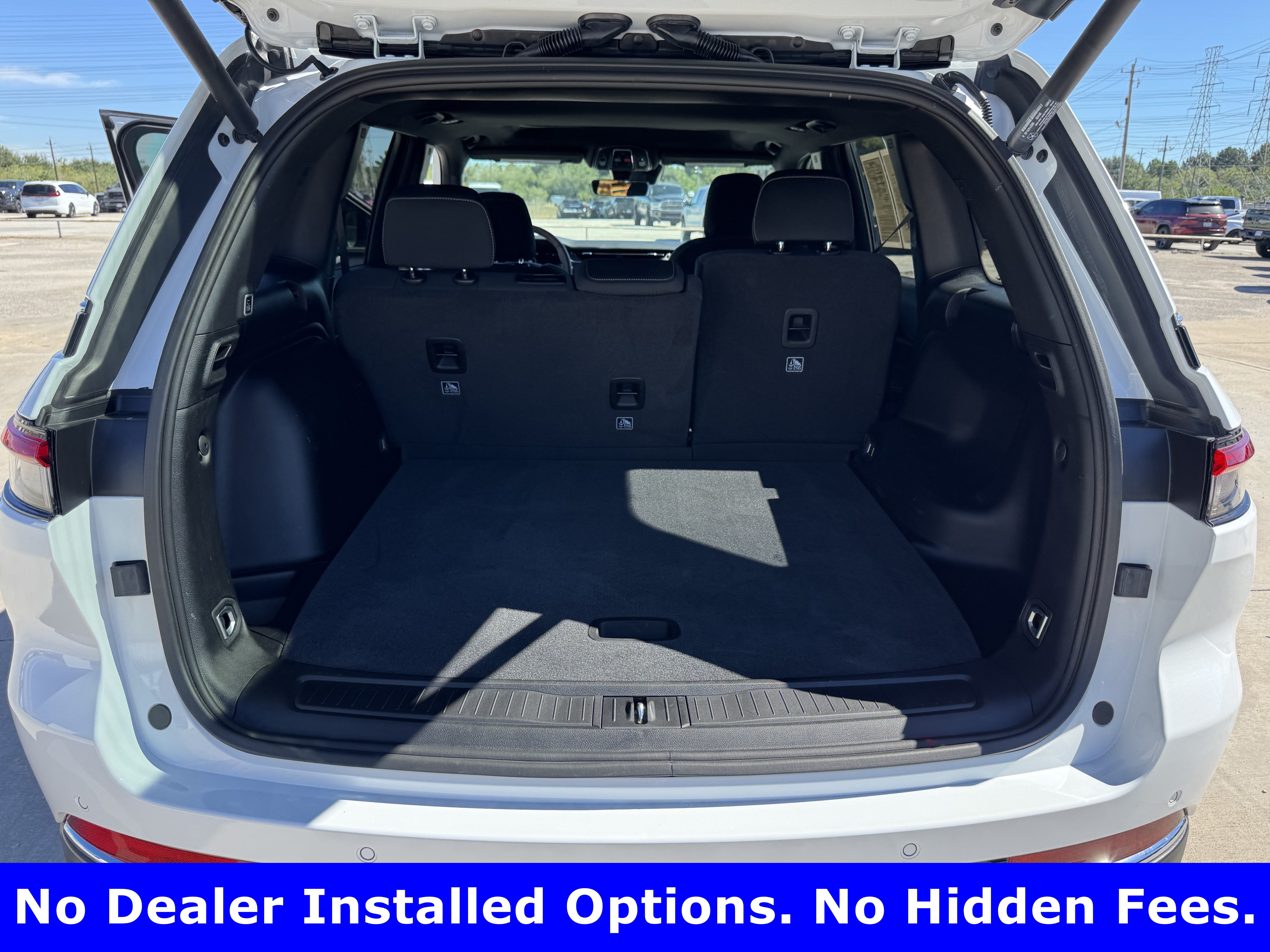 Used 2026 Jeep Grand Cherokee Laredo X RWD image 27