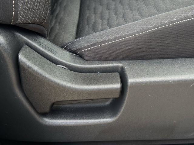 Used 2024 Nissan Pathfinder SV AWD/4WD image 29