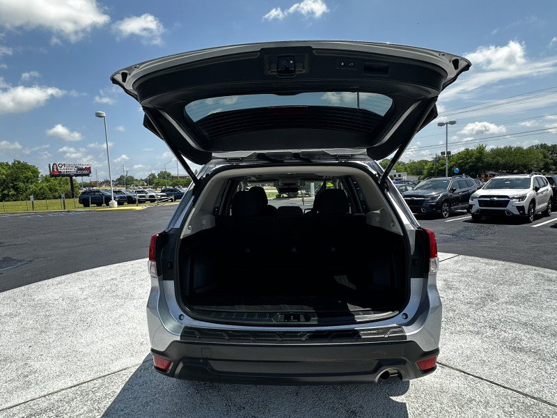 Certified 2021 Subaru Forester Premium w/ Popular Package #1 AWD/4WD image 9