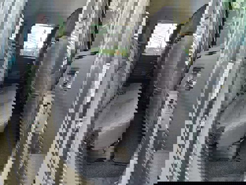 Used 2023 Nissan Frontier SV image 13