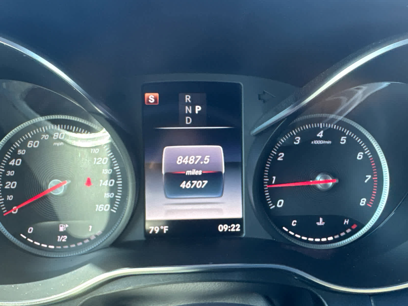 Used 2019 Mercedes-Benz GLC 300 4MATIC image 24