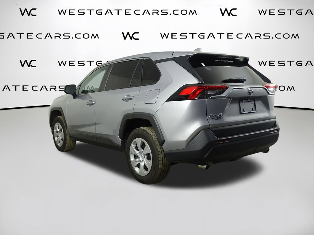 Used 2024 Toyota RAV4 LE image 5