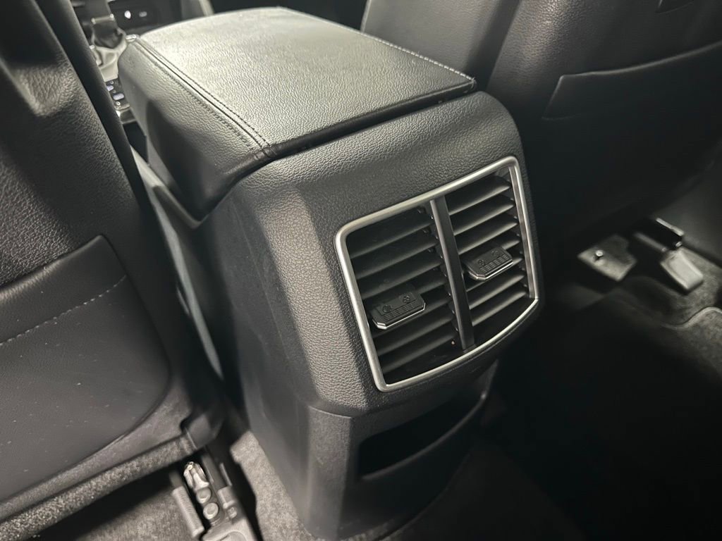 Used 2023 Kia Sportage EX FWD image 44