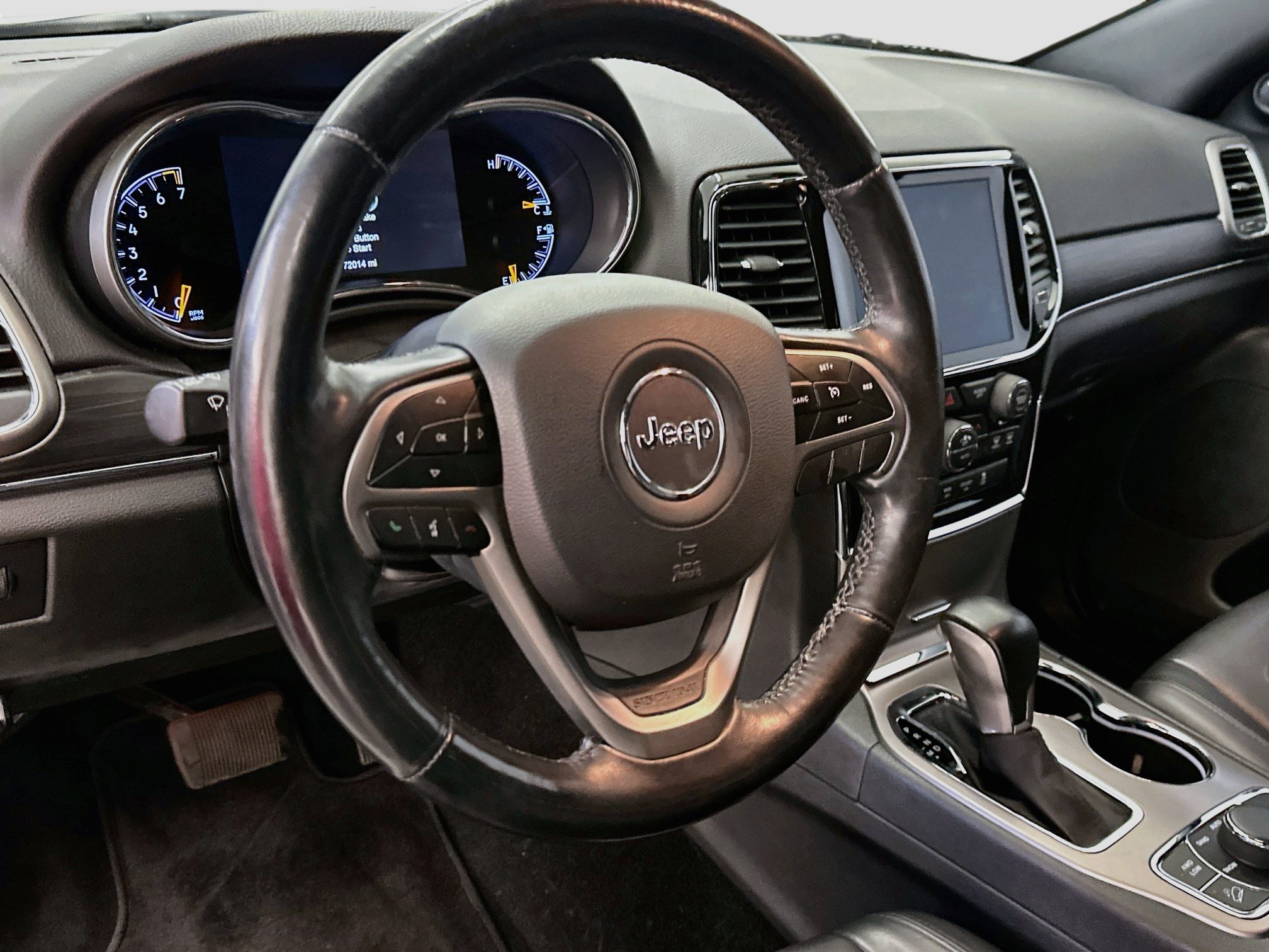 Used 2021 Jeep Grand Cherokee Limited AWD/4WD image 18
