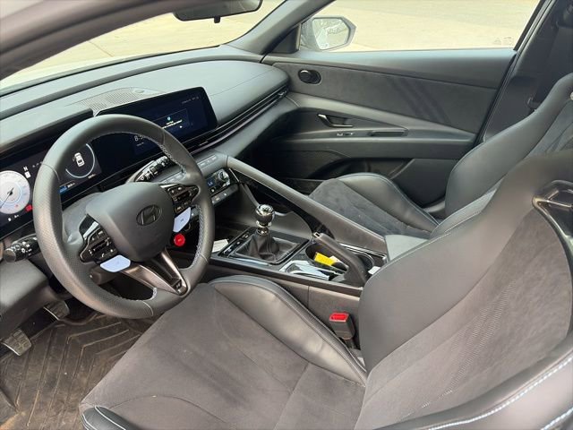 Certified 2025 Hyundai Elantra N image 9