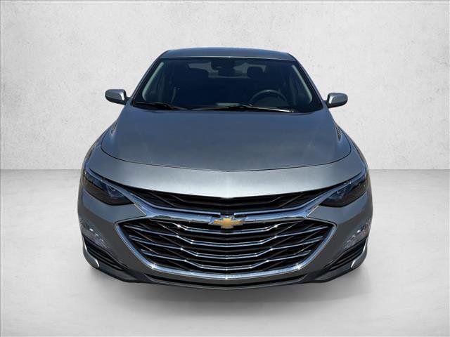 Used 2025 Chevrolet Malibu LT FWD image 2