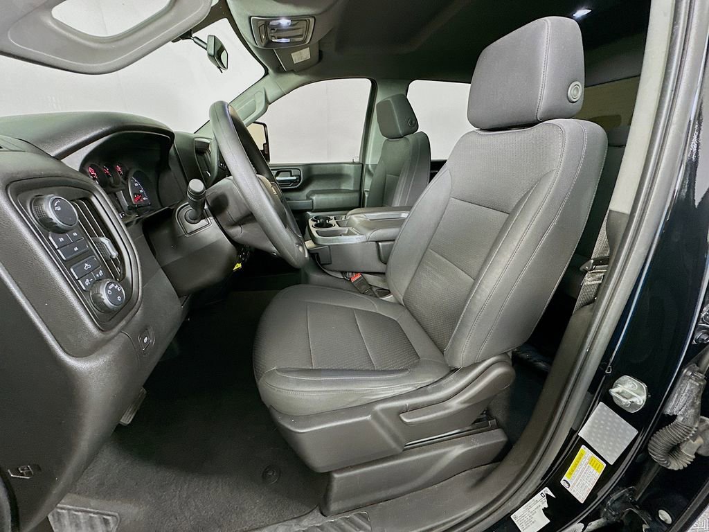 Used 2020 Chevrolet Silverado 2500 Custom w/ Custom Convenience Package image 20