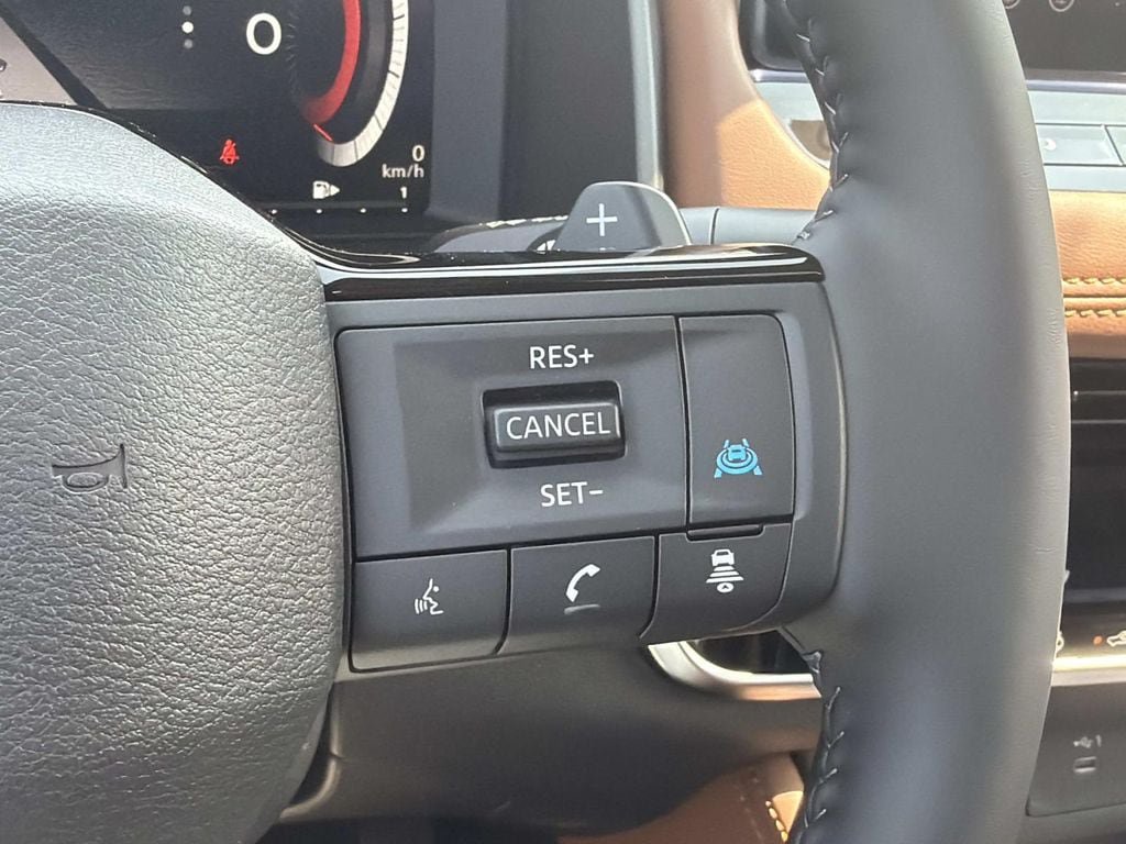 New 2026 Nissan Rogue Platinum AWD/4WD image 9