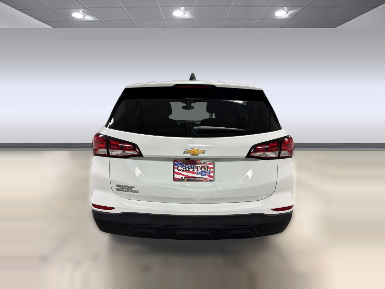 Used 2022 Chevrolet Equinox LS w/ LS Convenience Package FWD image 9