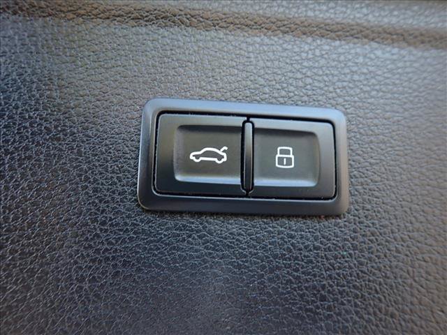 Used 2020 Audi Q5 e Premium w/ Convenience Package AWD/4WD image 8