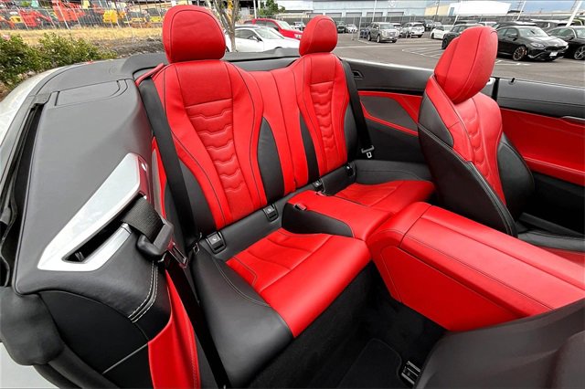 Used 2023 BMW 840i Convertible w/ M Sport Professional Package image 29
