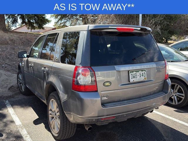 Used 2010 Land Rover LR2 HSE image 2