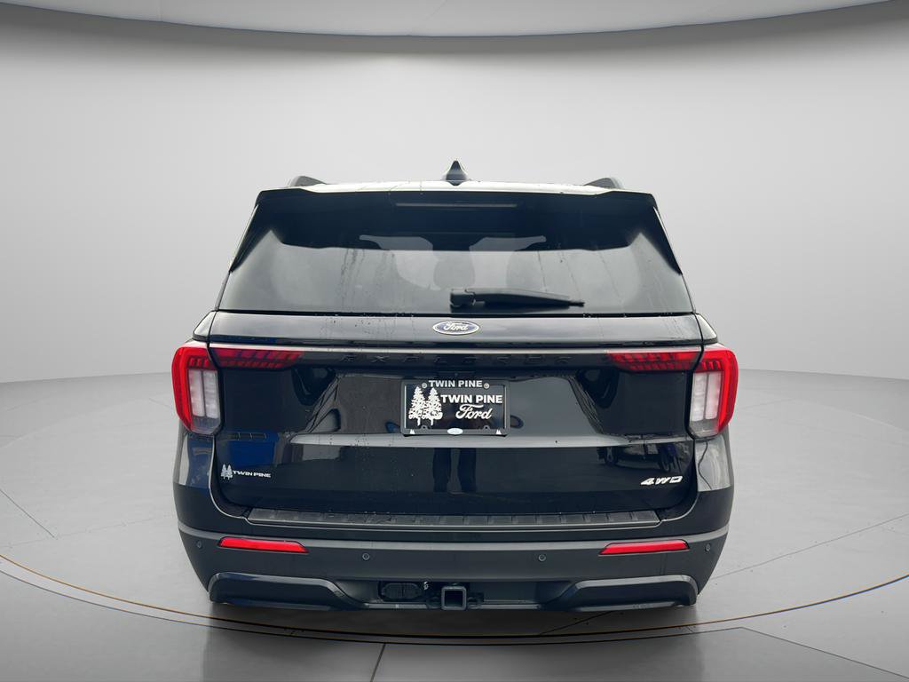 New 2026 Ford Explorer ST-Line w/ ST-Line Street Pack AWD/4WD image 6