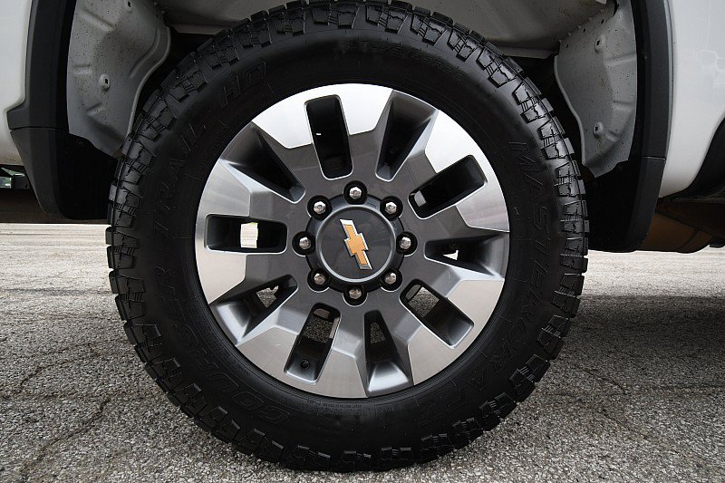 Used 2022 Chevrolet Silverado 2500 Custom AWD/4WD image 23