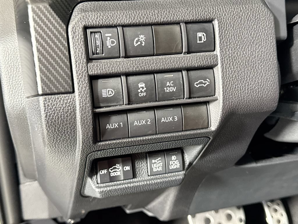 Used 2024 Toyota Tacoma TRD Pro AWD/4WD image 19