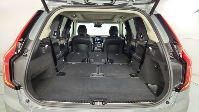 New 2026 Volvo XC90 B5 Plus w/ Protection Package AWD/4WD image 42
