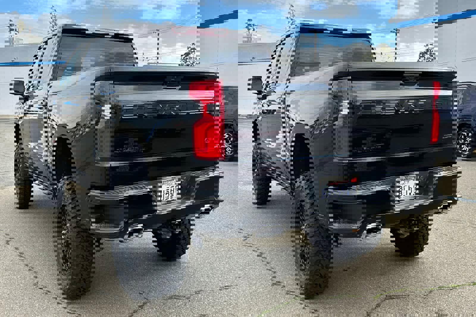 Used 2022 Chevrolet Silverado 1500 RST image 4