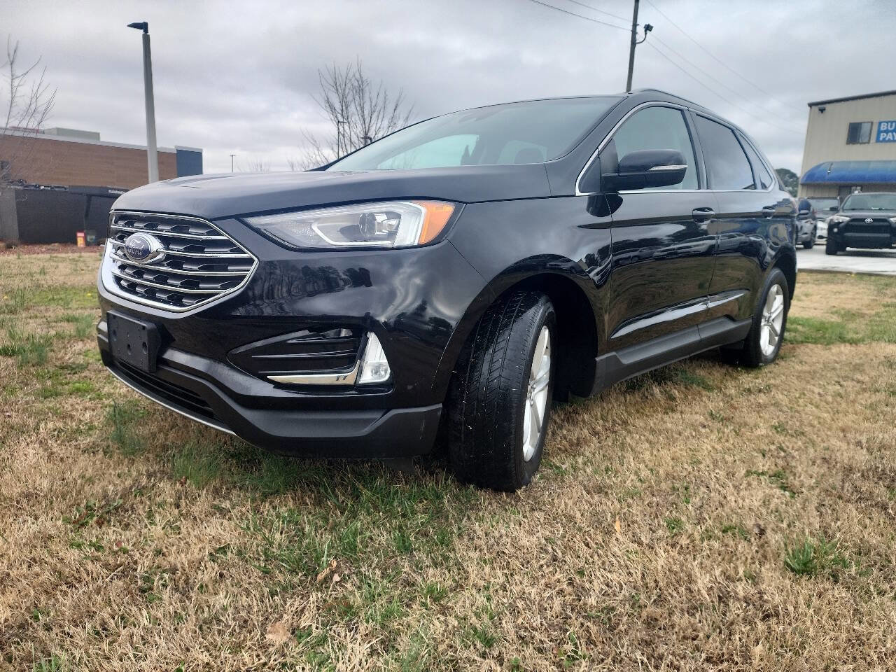 Used 2020 Ford Edge SEL image 1