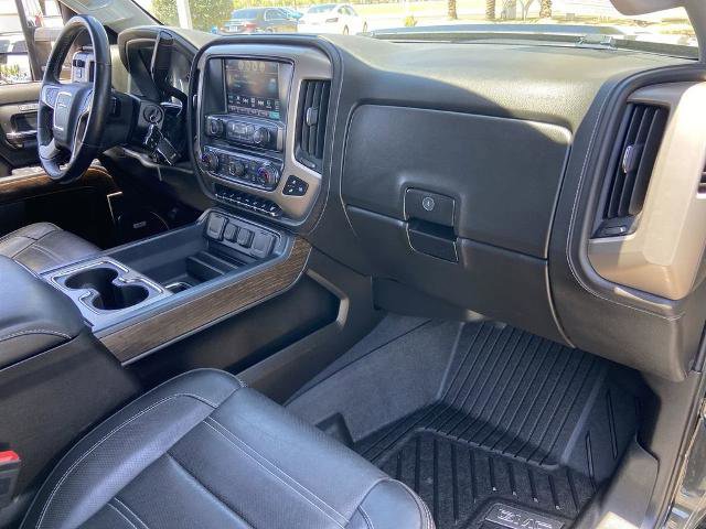 Used 2019 GMC Sierra 2500 Denali w/ Duramax Plus Package AWD/4WD image 23