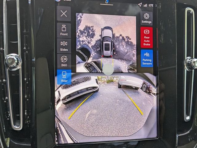 New 2026 Volvo XC40 B5 Ultra w/ Climate Package image 23