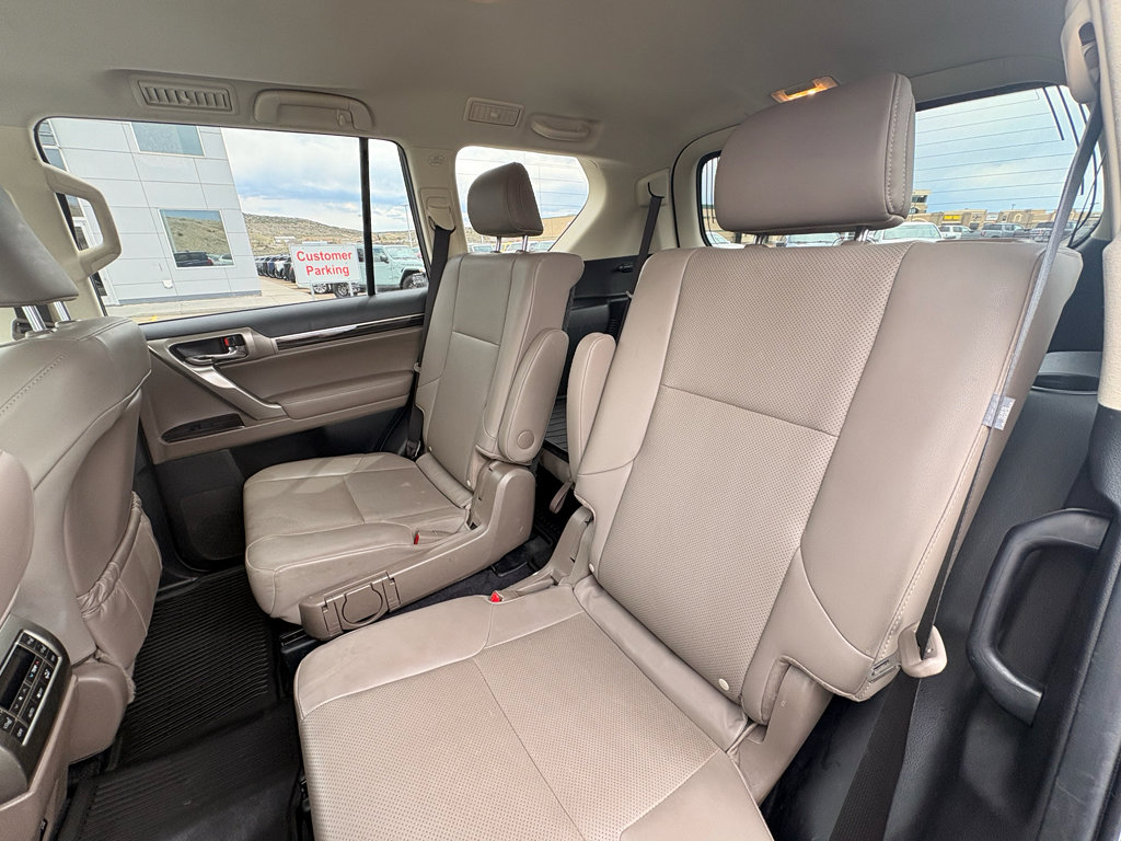 Used 2020 Lexus GX 460 Premium AWD/4WD image 14