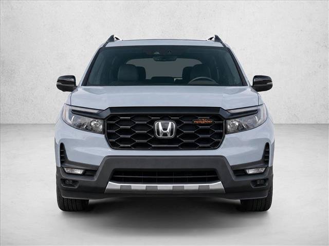Certified 2023 Honda Passport TrailSport image 2
