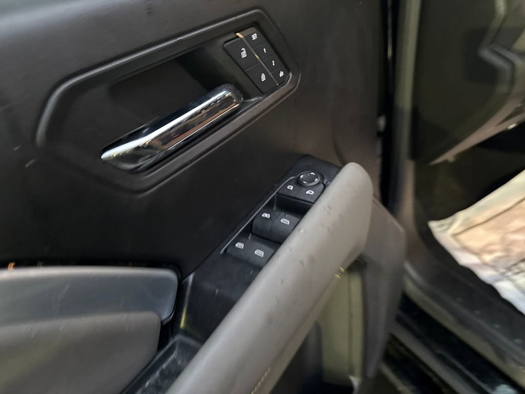 Used 2024 Chevrolet Colorado ZR2 w/ ZR2 Convenience Package III image 12