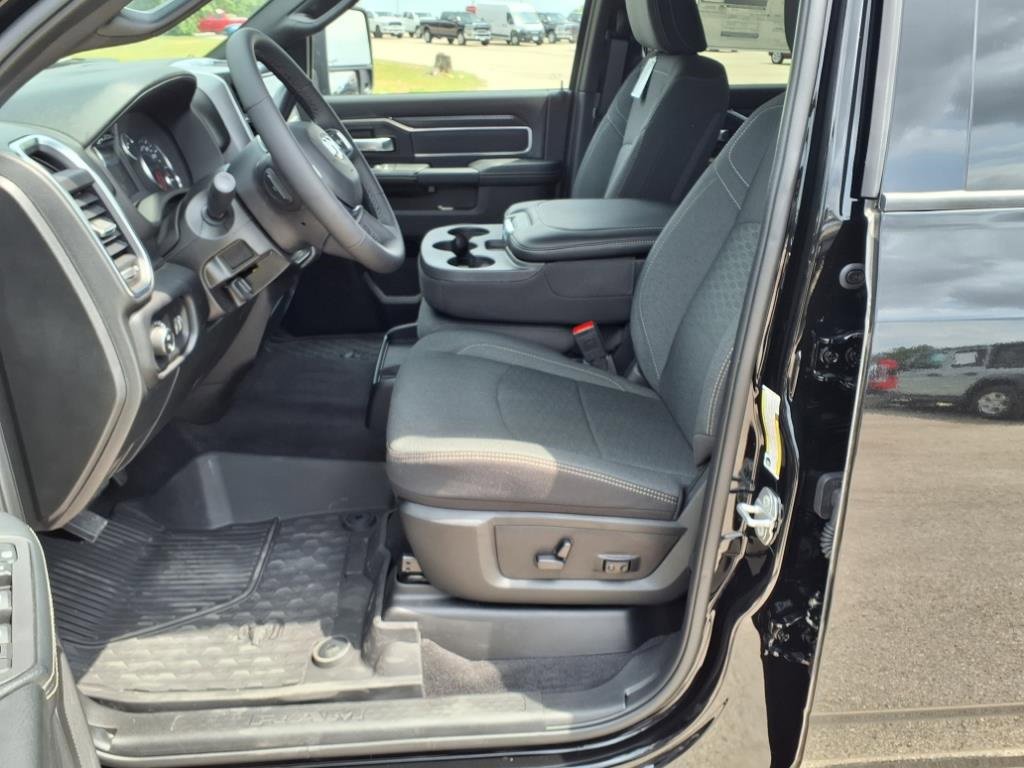 New 2025 RAM 2500 Lone Star image 6