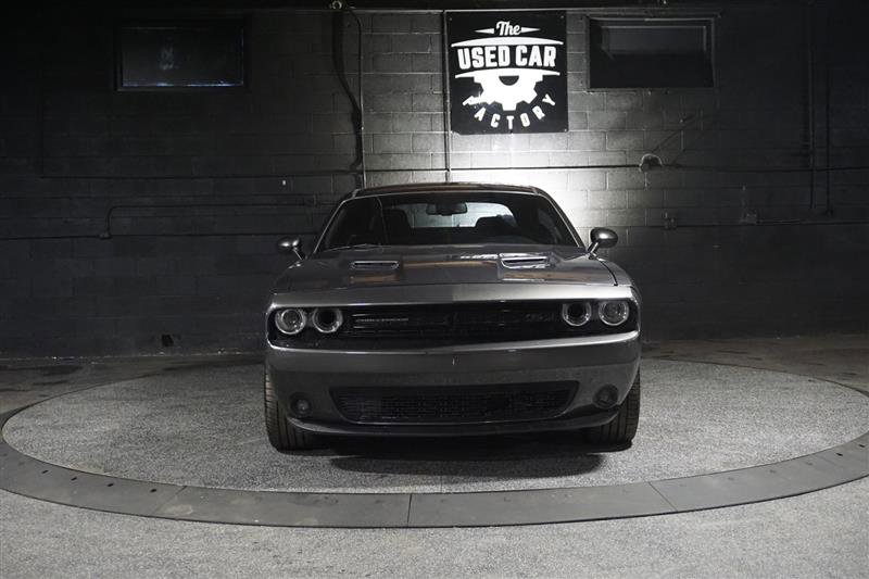 Used 2018 Dodge Challenger R/T w/ Blacktop Package image 15