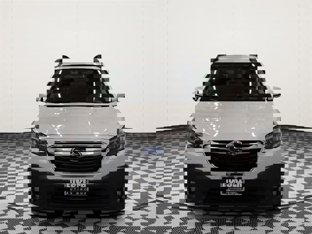 Used 2022 Subaru Outback Premium image 3