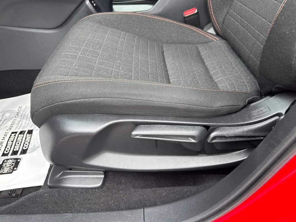 Used 2025 Honda HR-V Sport image 28