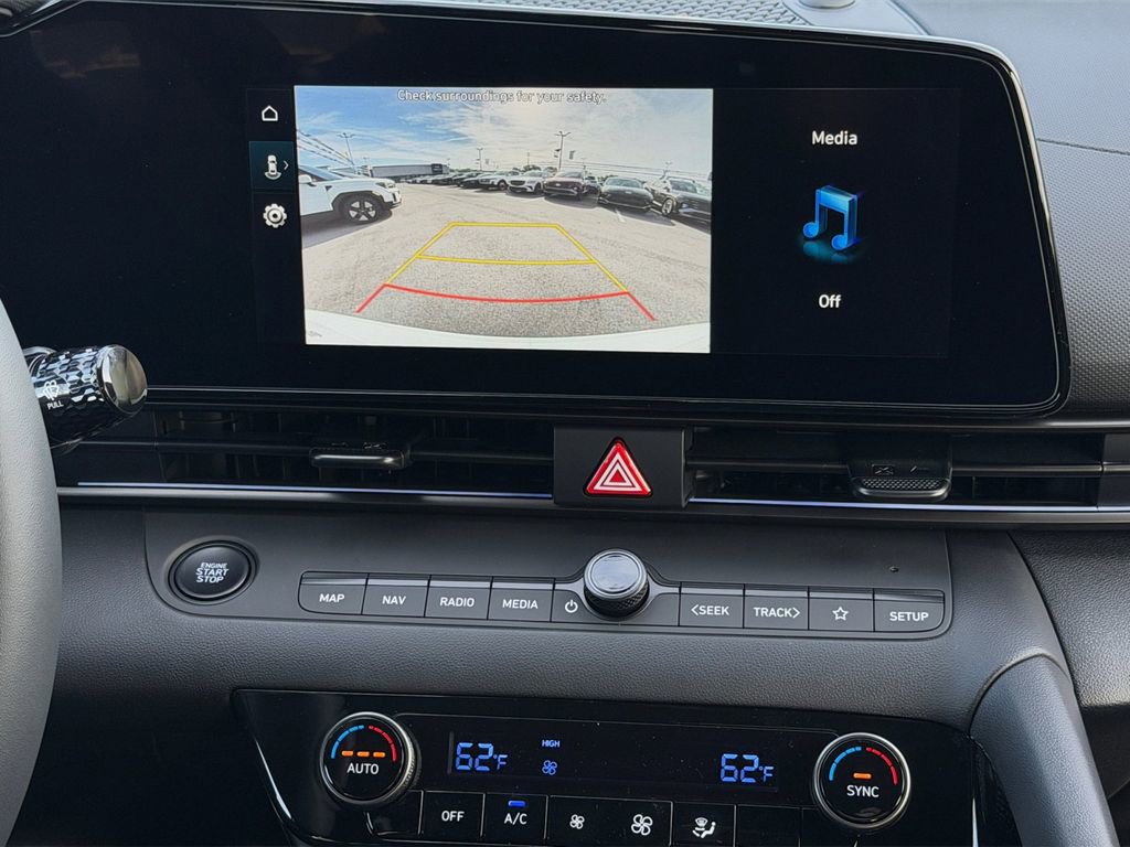 New 2026 Hyundai Elantra Sport FWD image 17