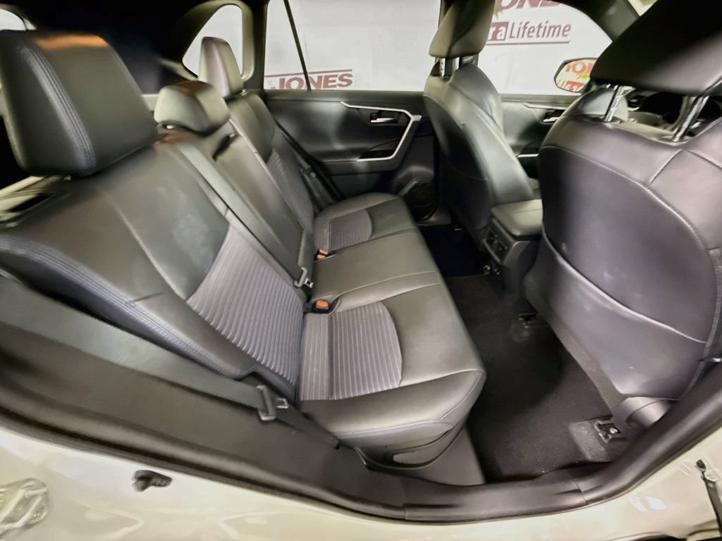 Certified 2021 Toyota RAV4 XSE AWD/4WD image 31
