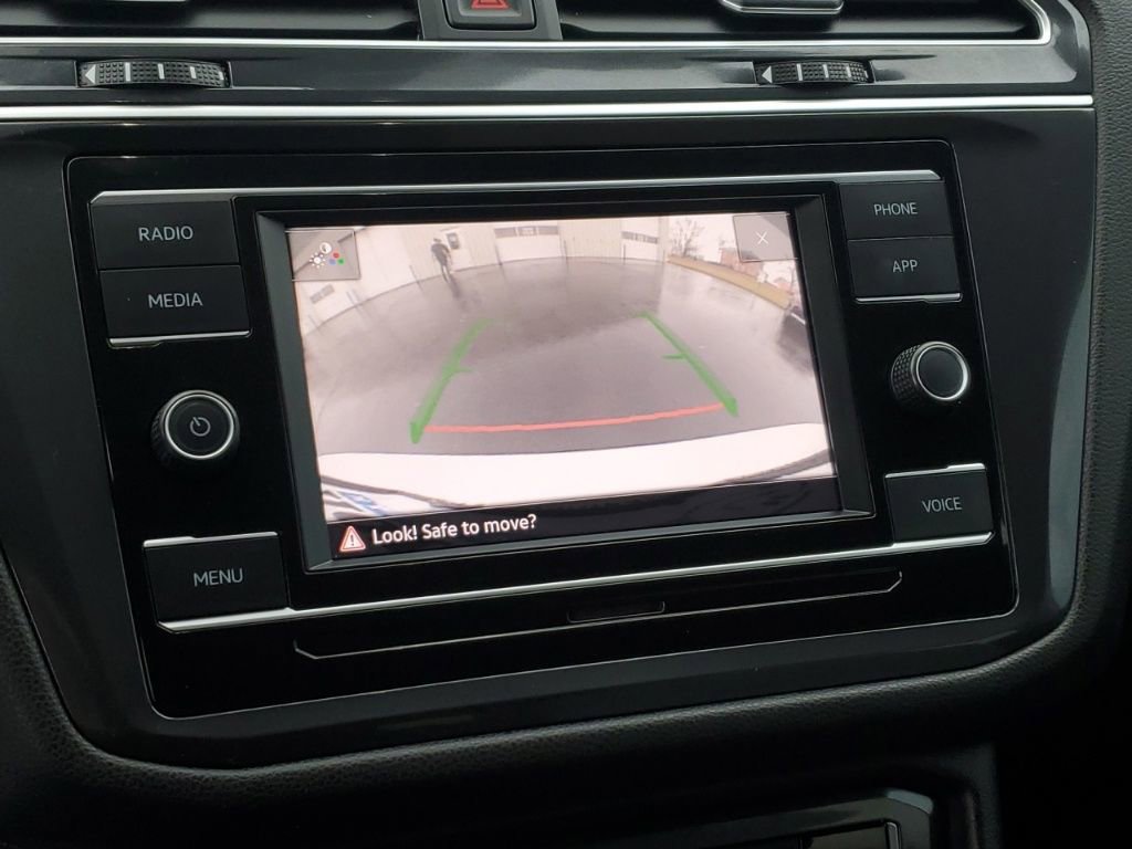 Used 2024 Volkswagen Tiguan S image 20