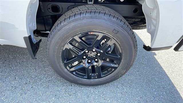 New 2026 Chevrolet Silverado 1500 Custom RWD image 28