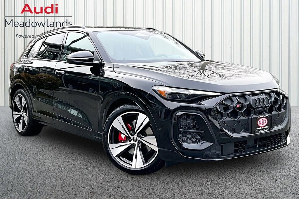 New 2025 Audi SQ5 Premium Plus image 2